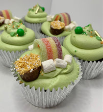 Load image into Gallery viewer, St. Patricks Day Cupcakes